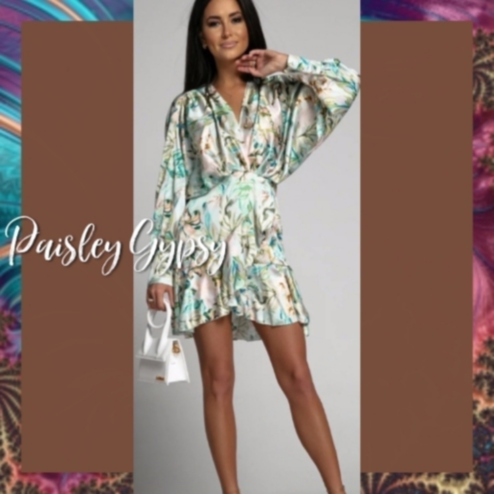 V NECK LANTERN SLEEVE HIGH FASHION FLORAL MINI DRESS - Picture 7 of 8